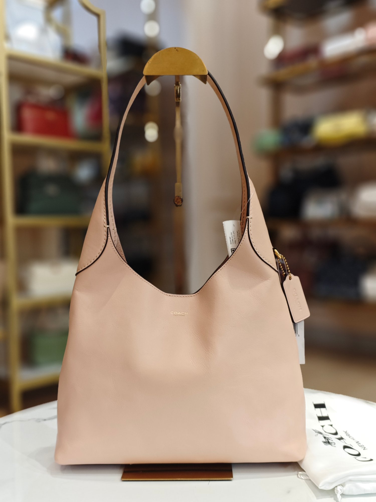 TJCCH-63485 Coach Brooklyn Shoulder Bag 28 Cream PRELOVED