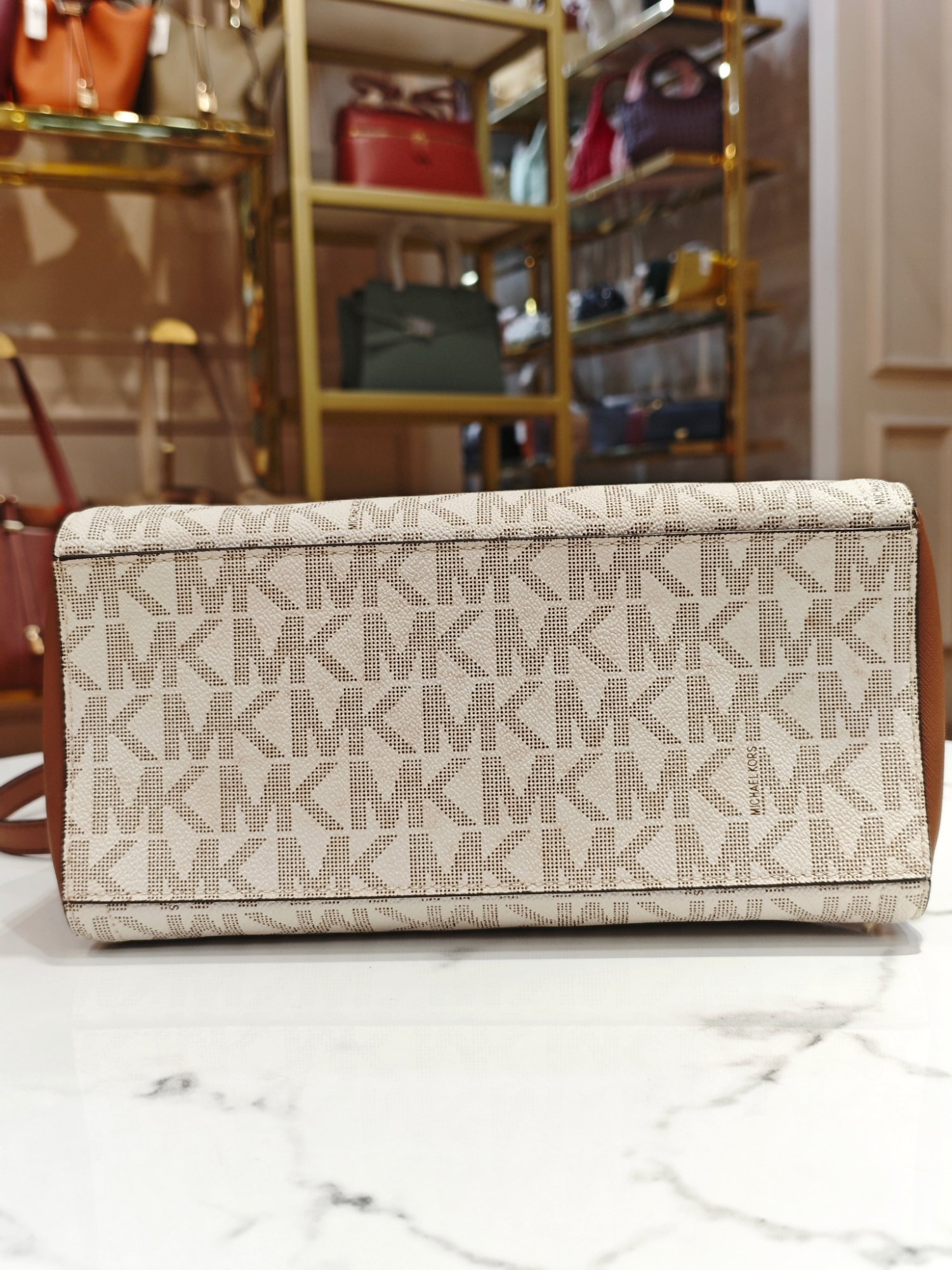 TJMK-63494 Michael Kors Ayden Medium Dome Satchel Bag Vanilla PRELOVED