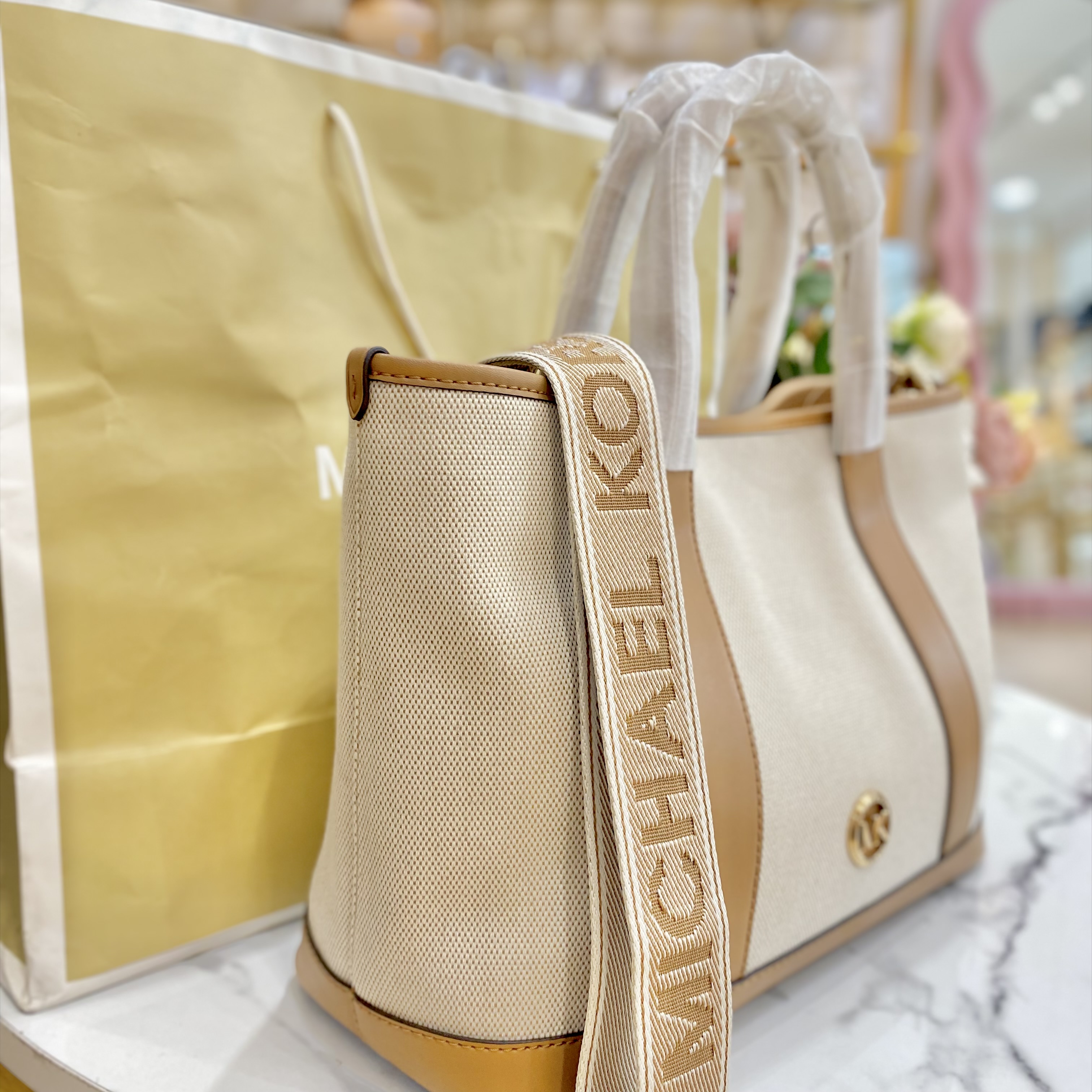 TJMK-62758 Michael Kors Luisa Medium Cotton Canvas Satchel Bag Pale Peanut NEW NETT