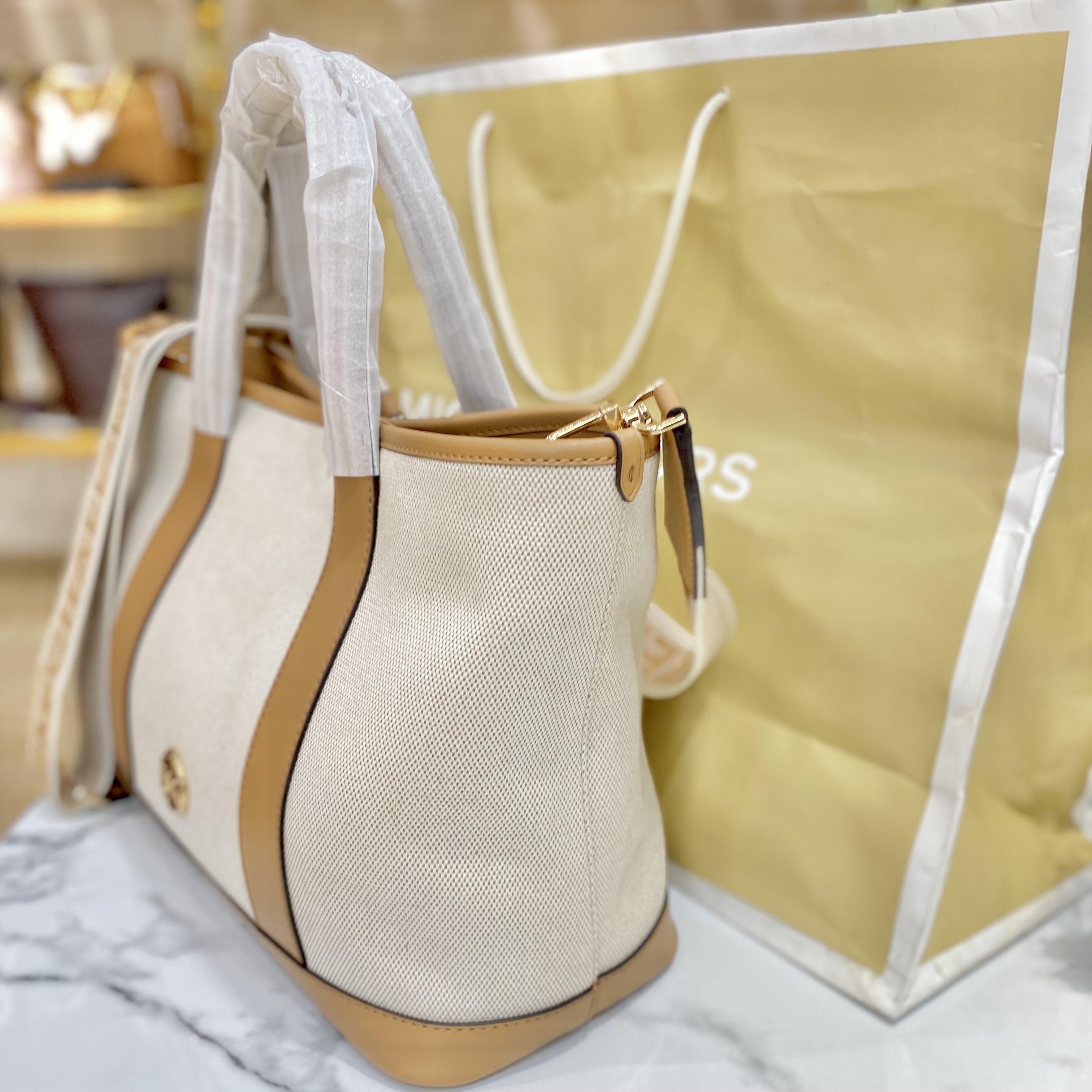 TJMK-62758 Michael Kors Luisa Medium Cotton Canvas Satchel Bag Pale Peanut NEW NETT